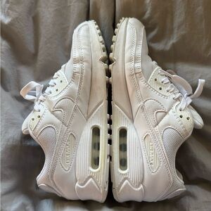 nike women’s shoes